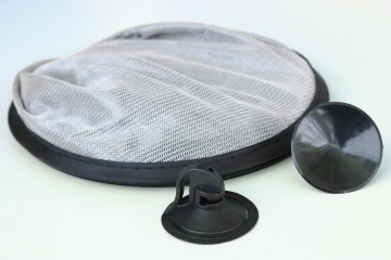 Zusammengefalteter Sonnenschutz